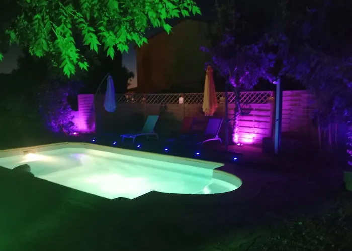 Et Table D'hote Au Coin De La Cite 3*