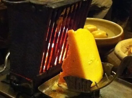 Bed & Breakfast Et Table D'hote Au Coin De La Cite